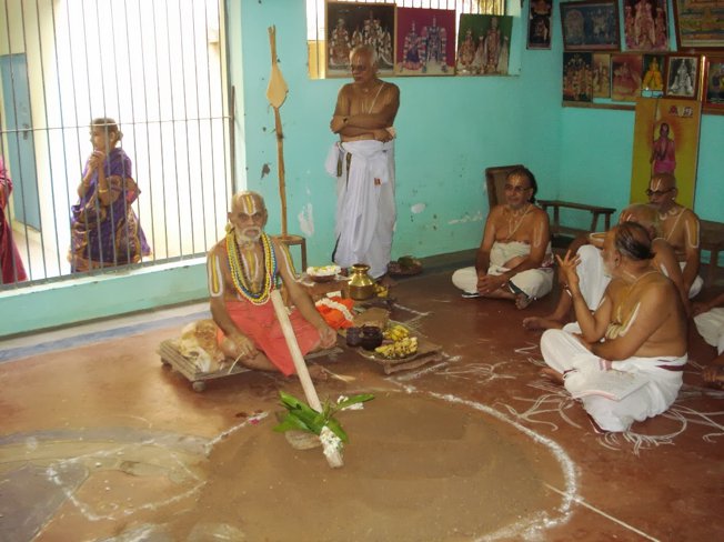 Sri Andal Thiruvadipuram Mahotsavam at Sri Poundarikapuram Andavan Ashramam, Srirangam