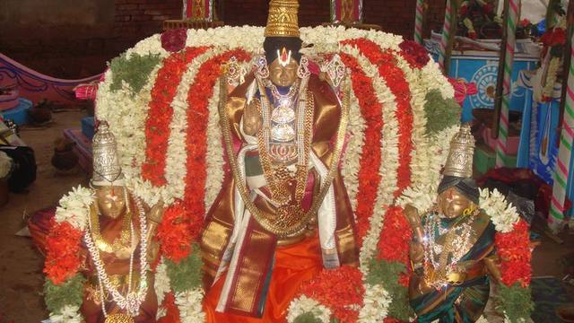 Mandalabhisheka Poorthi at Thirumanancheri Sri Lakshmi Narayana Perumal