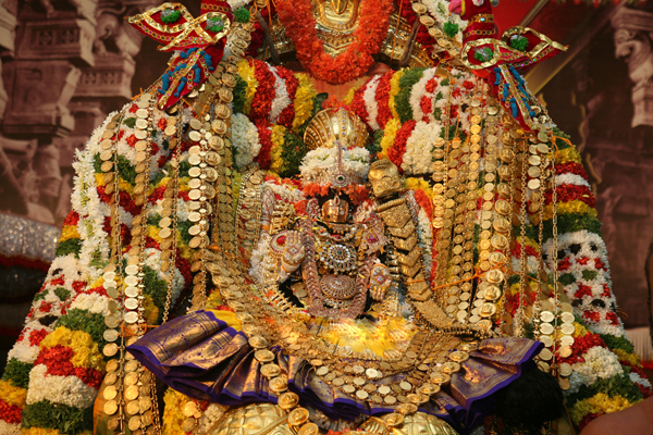 Thiruchanoor Sri Padmavathi Thayar Karthiga Brahmotsavam: Day 5