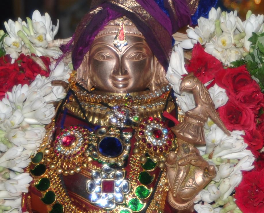 Srirangam Uthira Veedhi Desikan Sannadhi Sri Andal Thiruvadipooram Utsavam- Day 1 & 2