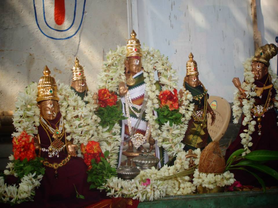 Broadway Sri Varadaraja Perumal Temple Noothana Pradhishta Patrikai