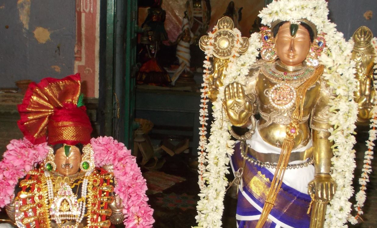 Therazhundur Sri Amaruviappan Temple  Aadi Pathinettam Perukku Purappadu
