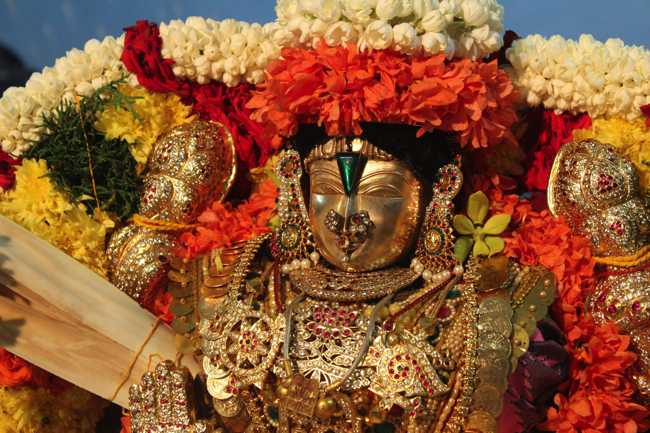 Thiruvaadipooram At Pondicherry Srinivasa Perumal Sannidhi