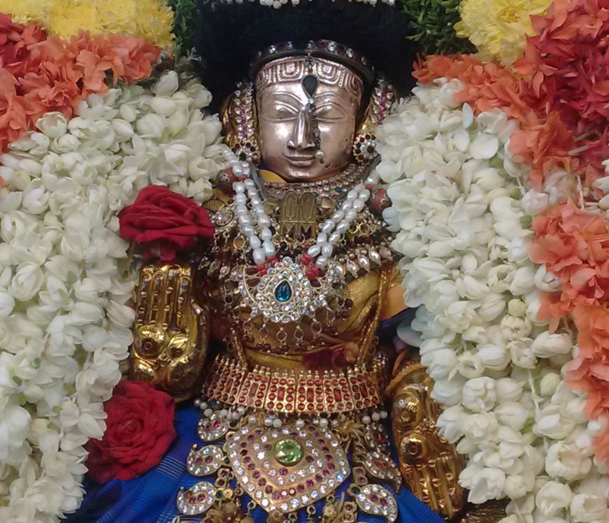 Thiruvelukkai Sri Azhagiyasinga Perumal Kovil Durmukhi Varusha  Avani Kadai Velli Purappadu