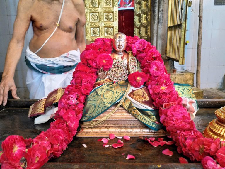 Thiruvahindrapuram Sri Devanathan Perumal Temple Thiruadyayana Utsavam Iyarpa And Desika Prabhanda Satrumurai