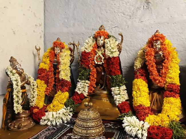 Thiruvellukai Sri Azhaghiyasinga Perumal Temple Aani Punarvasu