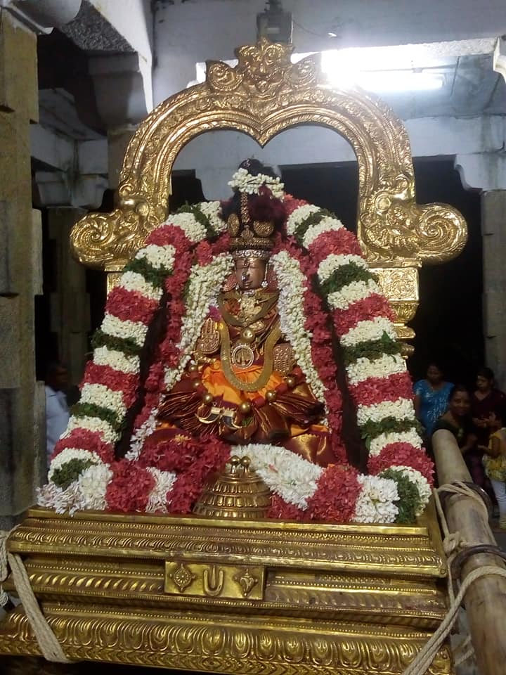 Kanchi Sri Perundevi Thayar Aippasi Sukravara Purappadu