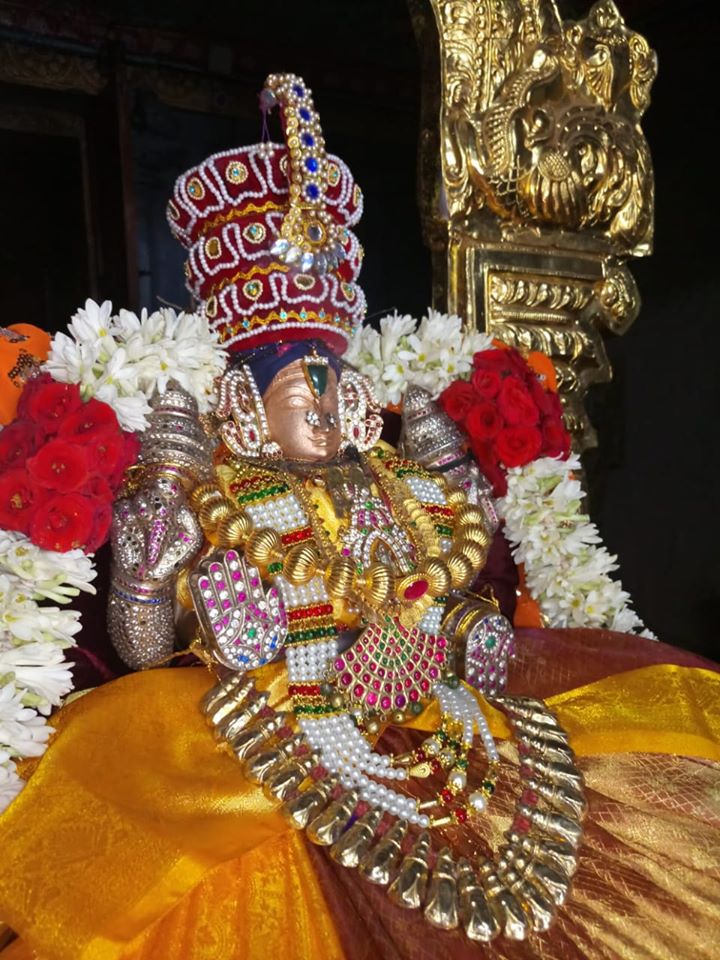 Therazhundur Sri Sengamalavalli Thayar Saarvari Aadi Velli Alankaram